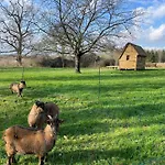 Le Domaine Caribou 3*