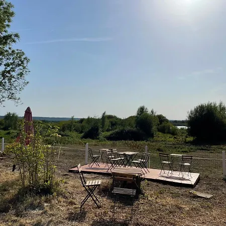 Le Domaine Caribou Bed and breakfast Sainte-Opportune-la-Mare