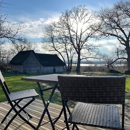 Bed & Breakfast Le Domaine Caribou Sainte-Opportune-la-Mare