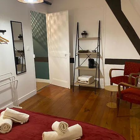 Le Domaine Caribou Bed & Breakfast *